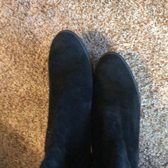 Black knee high suede boots - Picture 4 of 5